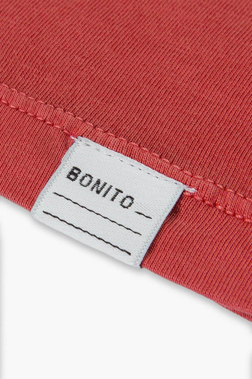 Camiseta Bonito rojo algodón orgánico Pima hombre mujer estampado frontal logo inferior